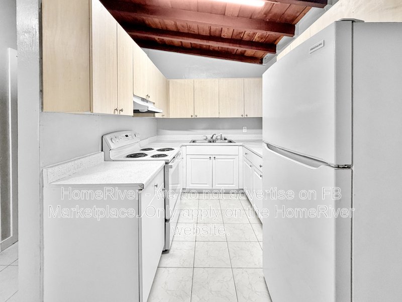 Move In Ready! 525 SW 22ND TER FORT LAUDERDALE FL 33312 property image