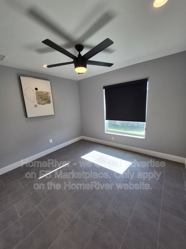 Move In Ready! 2450 SW Cameo Blvd Port Saint Lucie FL property image