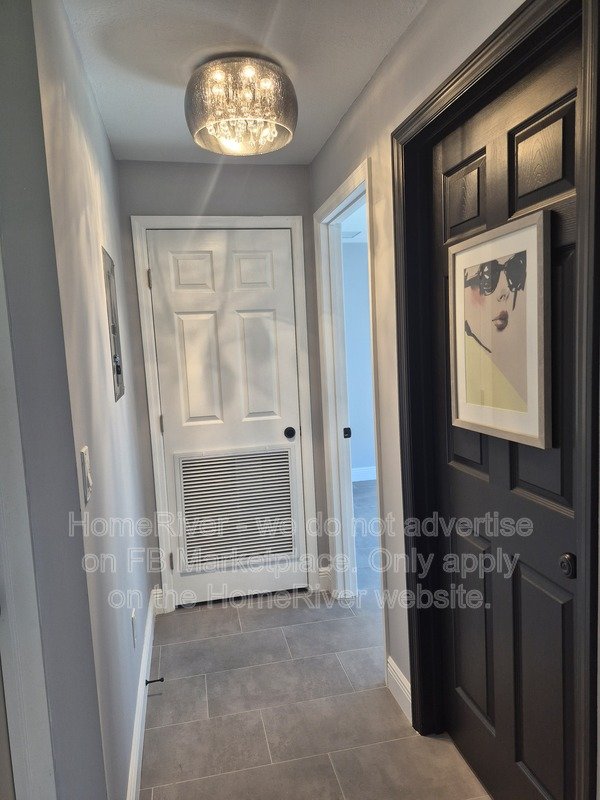 Move In Ready! 2450 SW Cameo Blvd Port Saint Lucie FL property image