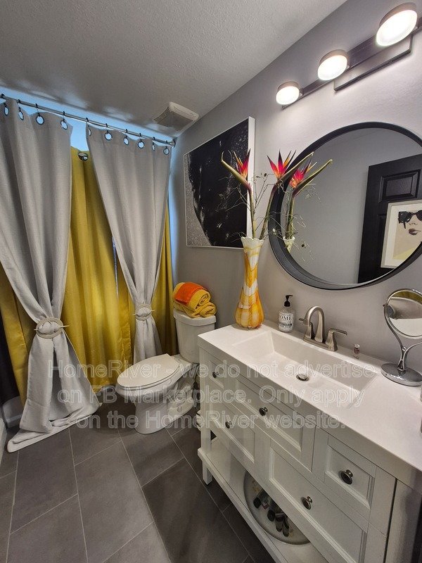 Move In Ready! 2450 SW Cameo Blvd Port Saint Lucie FL property image