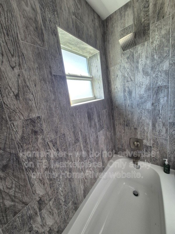 Move In Ready! 2450 SW Cameo Blvd Port Saint Lucie FL property image