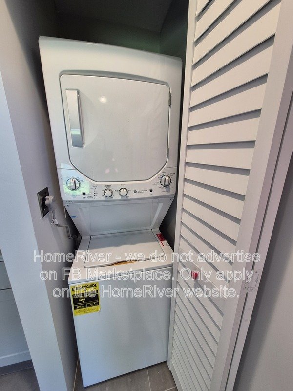 Move In Ready! 2450 SW Cameo Blvd Port Saint Lucie FL property image