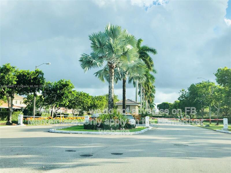 Do Not Miss Out - 1921 SE 15th St, Homestead, FL property image