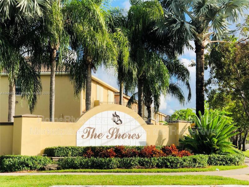 Do Not Miss Out - 1921 SE 15th St, Homestead, FL property image