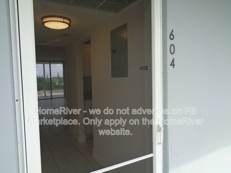 Move In Ready! 5700 NW 2ND AVE APT 604, BOCA RATON FL 33487 property image