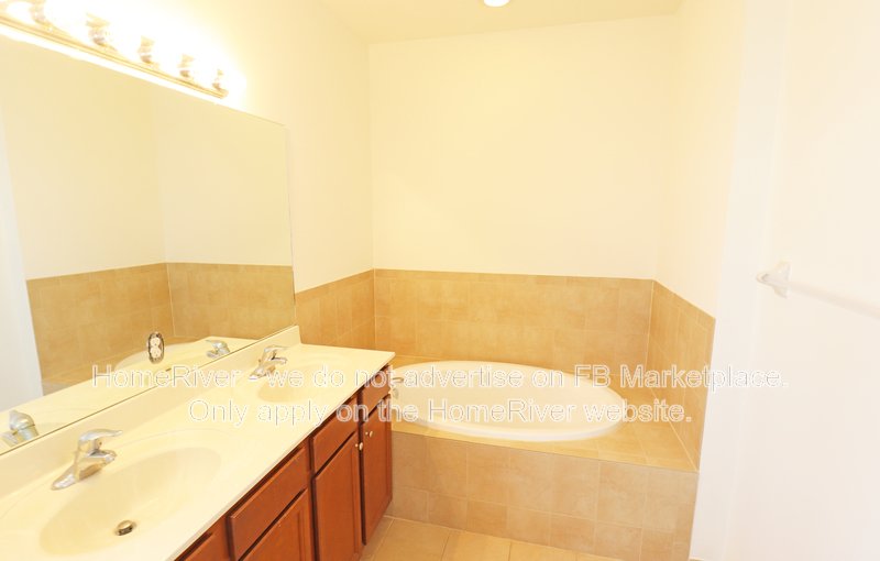 Move In Ready! 17027 SW 94TH WAY MIAMI FL 33196 property image