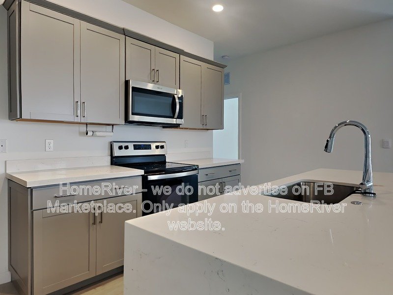 Coming Soon! - 18493 Glenstone St JUPITER FL 33458 property image