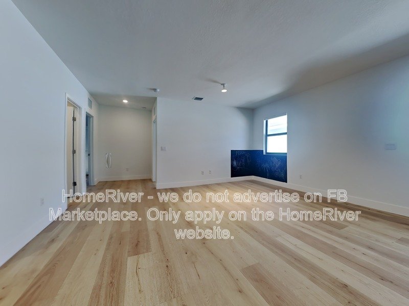 Coming Soon! - 18493 Glenstone St JUPITER FL 33458 property image