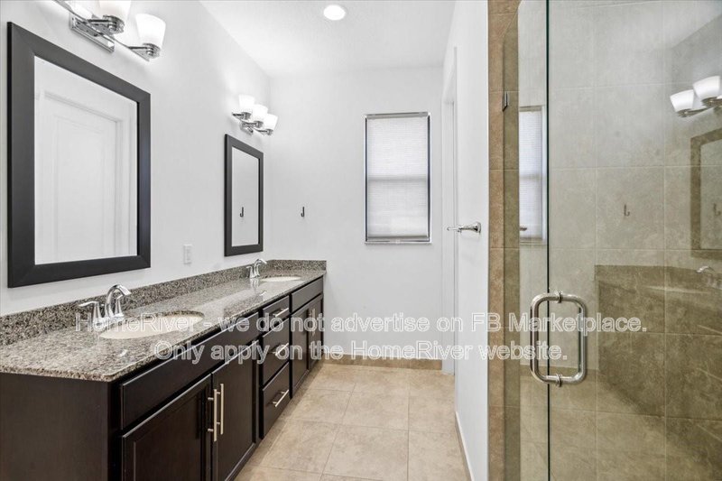 Pristine Gated Chapel Grove Contemporary 3 Bedroom 2.5 Modern Bath! property image