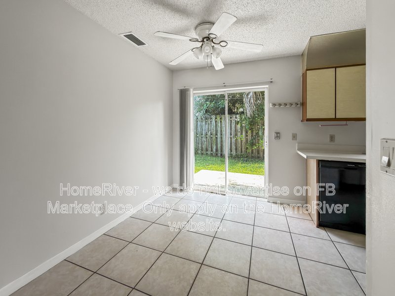 Freshly Updated | Single-Story Living | Brand-New Carpet | Convenient property image