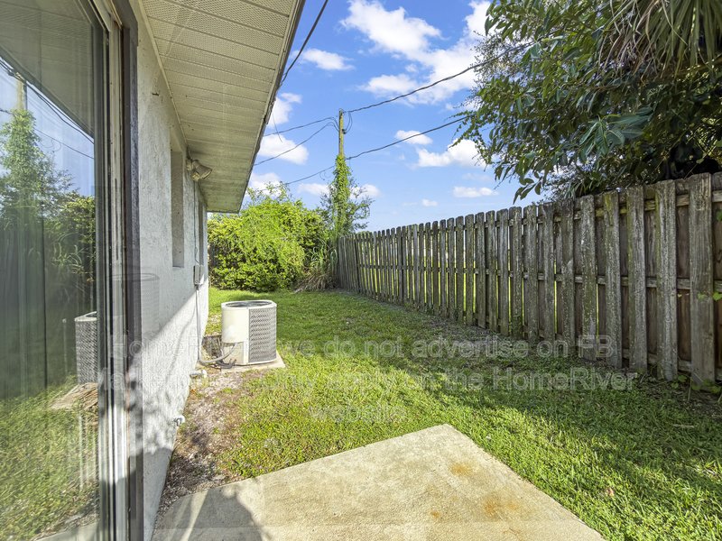Freshly Updated | Single-Story Living | Brand-New Carpet | Convenient property image