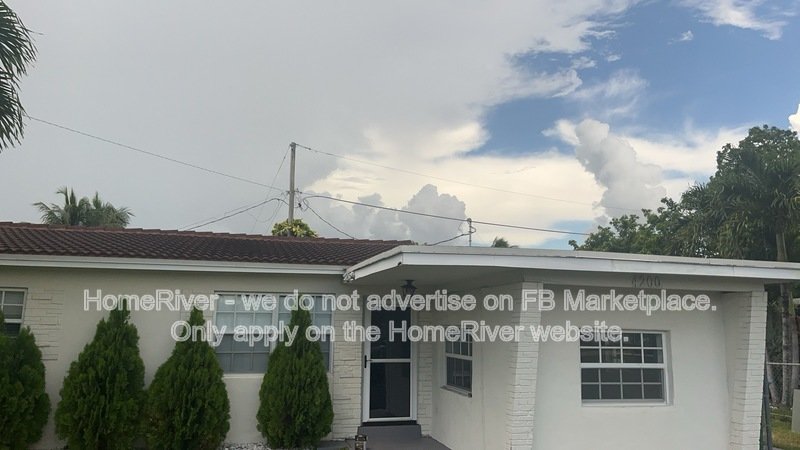Spacious 2BR/2BA Duplex in Fort Lauderdale?s Broadview Park Community property image
