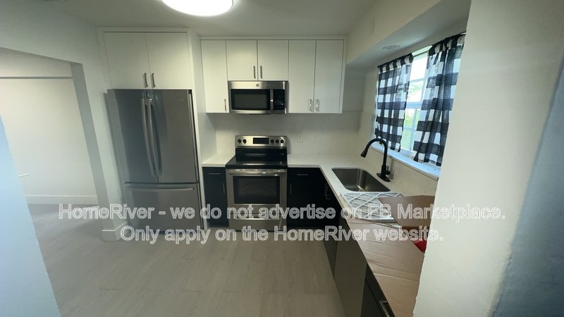 Spacious 2BR/2BA Duplex in Fort Lauderdale?s Broadview Park Community property image