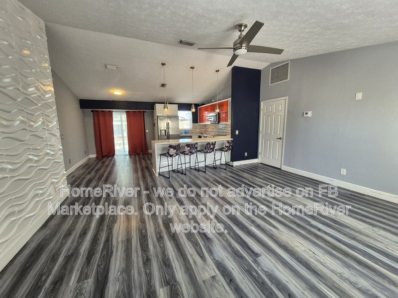 Move In Ready! 475 SW RYDER RD, PORT ST LUCIE FL 34953 property image