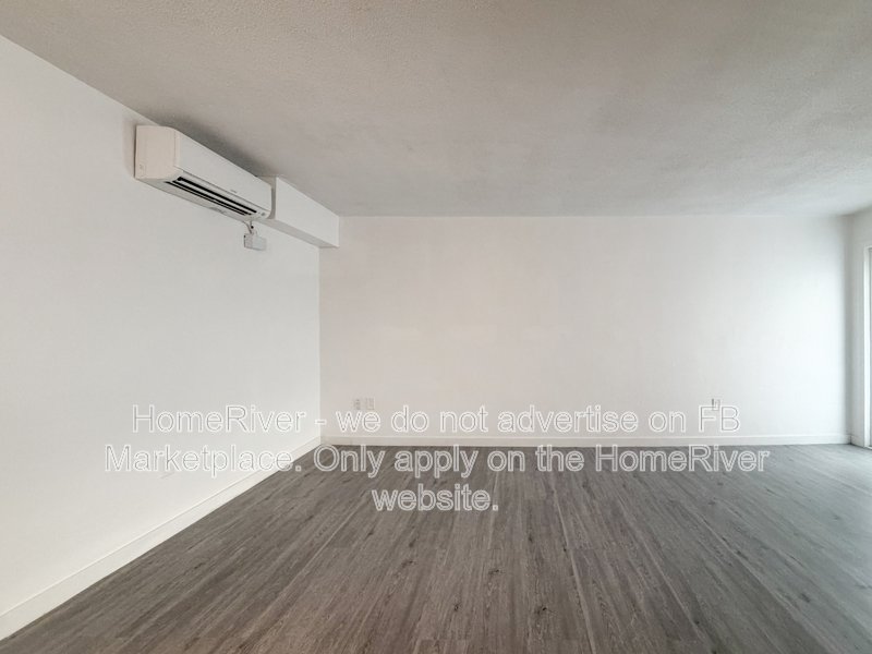 Now Available -  900 6TH ST APT 3, MIAMI BEACH FL 33139 property image