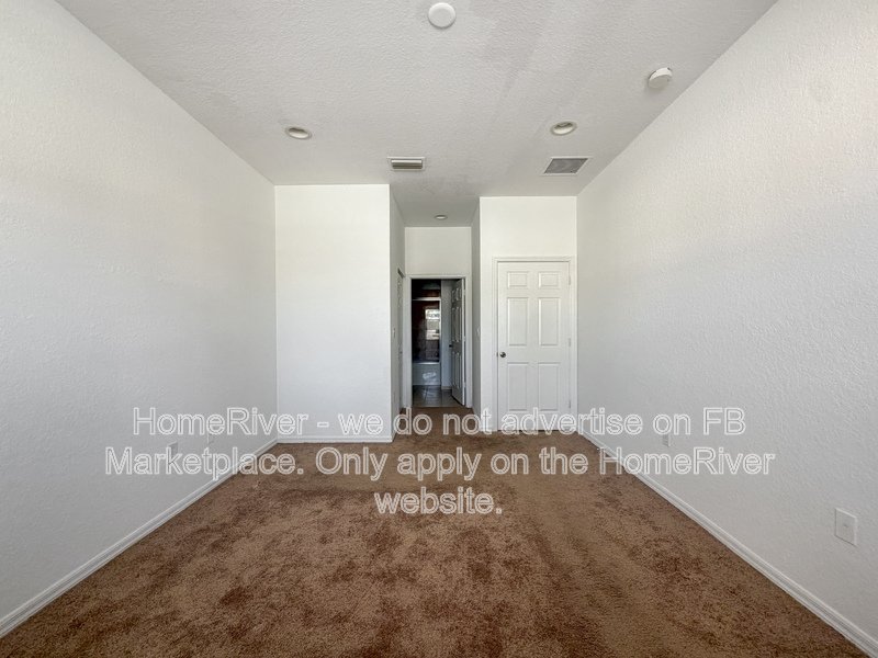 Move in Ready! 23749 SW 109th Pl property image