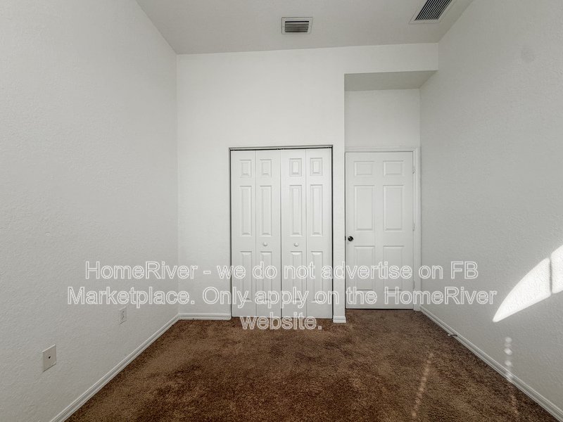 Move in Ready! 23749 SW 109th Pl property image