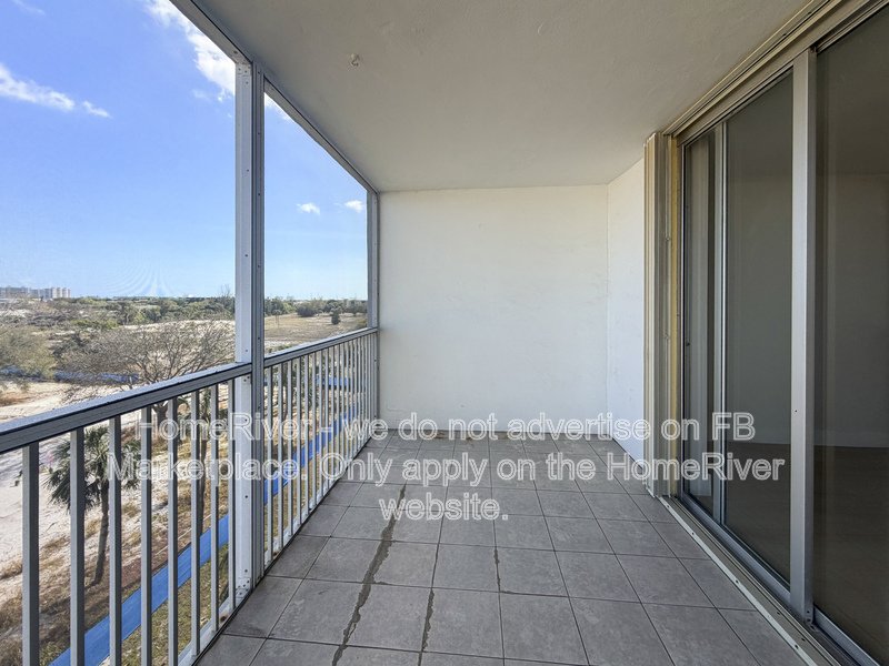 Move In Ready! - 5700 NW 2ND AVE APT 604, BOCA RATON FL 33487 property image