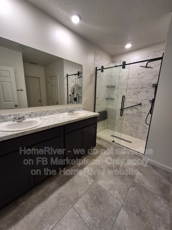 Move In Ready! 1402 SW CREST AVE, PORT SAINT LUCIE FL 34953 property image