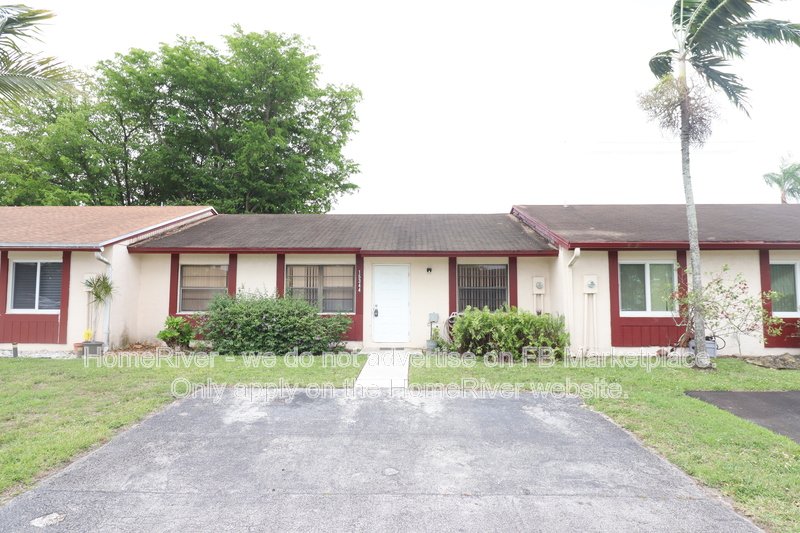 3 BD/ 2BA I Private Yard I One Story Townhome! property image