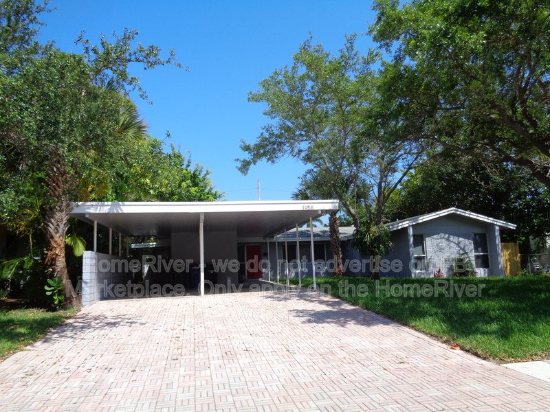Location, Location, Location! Spacious 3-Bedroom Pool Home! property image
