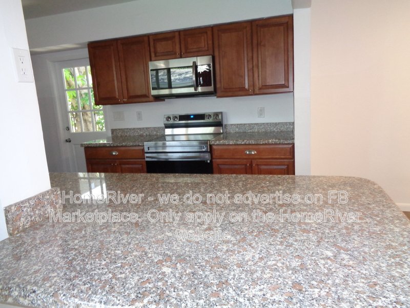 Location, Location, Location! Spacious 3-Bedroom Pool Home! property image