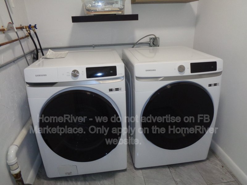 Location, Location, Location! Spacious 3-Bedroom Pool Home! property image