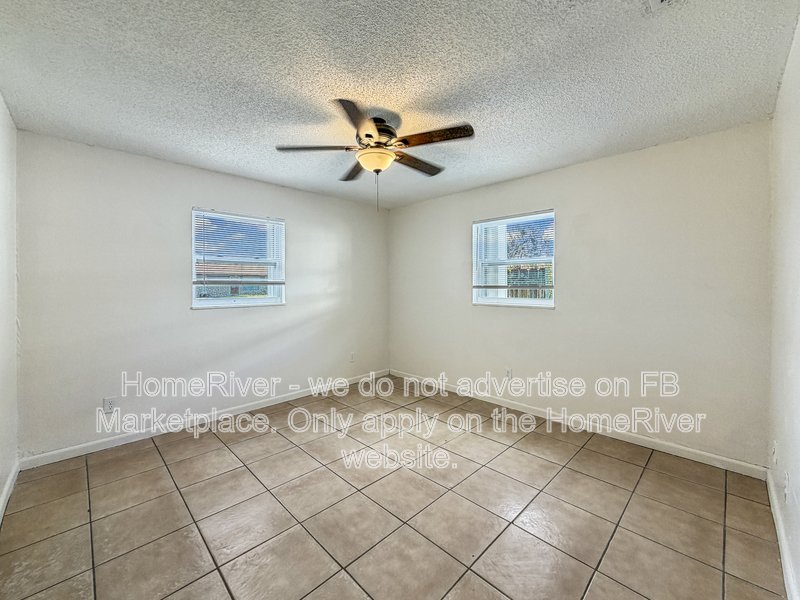 Spacious 2BR Duplex + Bonus Room - Small Pet Friendly -  Move-In Ready property image