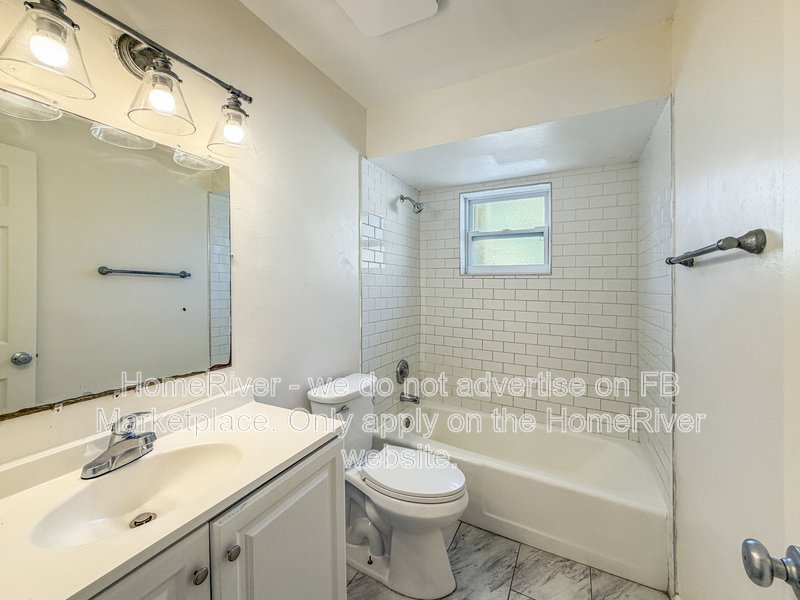 Spacious 2BR Duplex + Bonus Room - Small Pet Friendly -  Move-In Ready property image