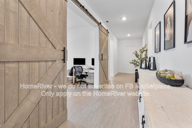 Stunning and Spacious! Single Story 4/3 Available! property image