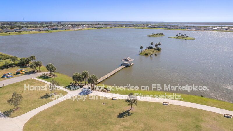 Stunning and Spacious! Single Story 4/3 Available! property image