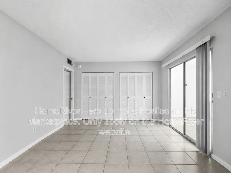 Spacious Bright 1 Bedroom, 1.5 Bath Condo Located in 55+ Community! property image