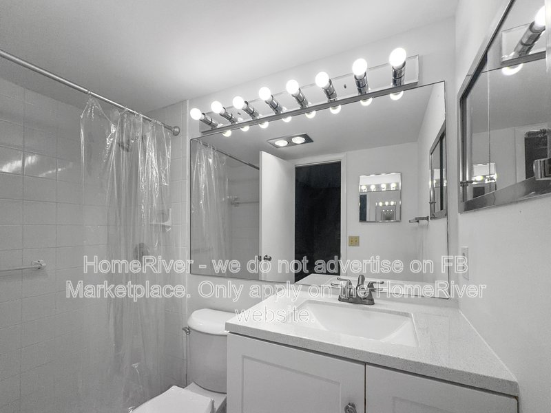 Spacious Bright 1 Bedroom, 1.5 Bath Condo Located in 55+ Community! property image