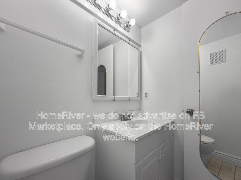 Spacious Bright 1 Bedroom, 1.5 Bath Condo Located in 55+ Community! property image