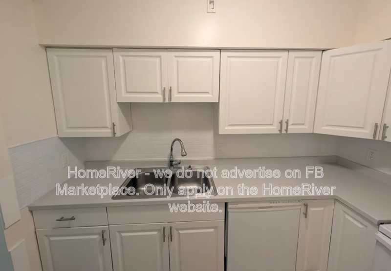 Spacious 2BR Duplex + Bonus Room - Small Pet Friendly -  Move-In Ready property image