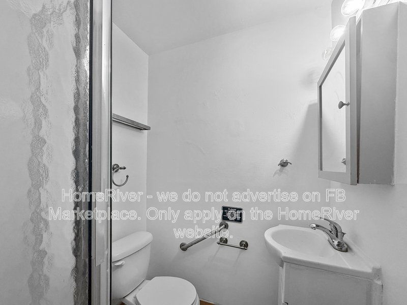Cozy Downtown Oakland Park Studio Located On A Lushly Landscaped Lot property image