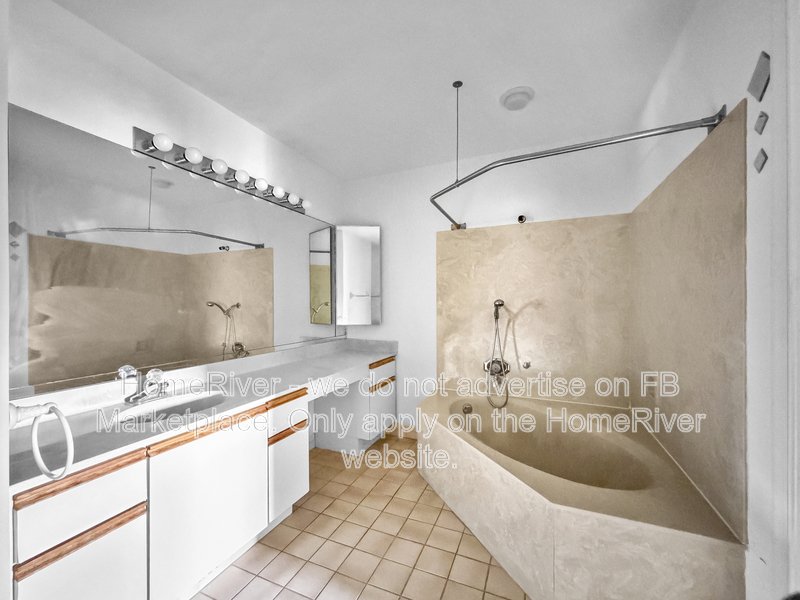 Fabulous 2 Bedroom 2 Bath Montego Cove Condo property image