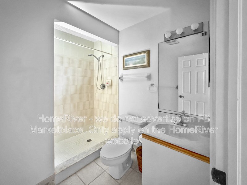 Fabulous 2 Bedroom 2 Bath Montego Cove Condo property image
