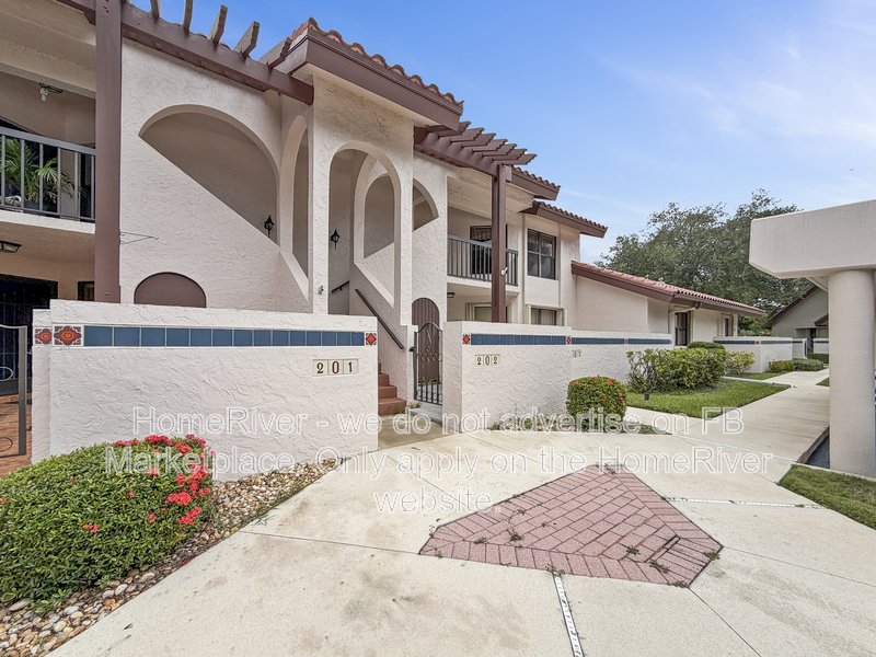 Fabulous 2 Bedroom 2 Bath Montego Cove Condo property image
