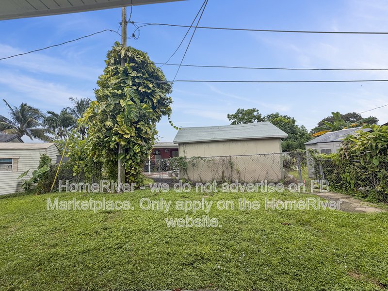 EFFICIENCY | 1 PARKING SPACE | WATER &amp;amp;amp;amp;amp;amp; ELECTRIC INCLUDED property image